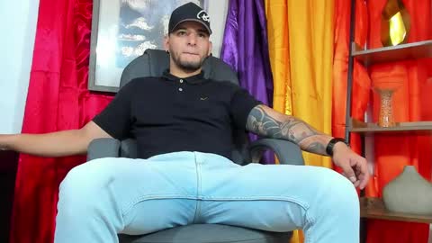 Snapshot of iandygrasso chatting on 8, 3, 2025 iandygrasso online show from 8, 3, 2025