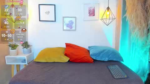 ian  online show from 28, 9, 2025