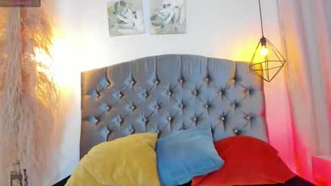 ian  online show from 21, 10, 2025