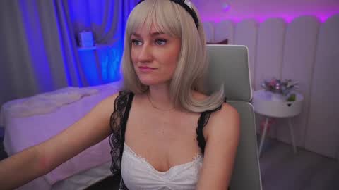 ice_kitty online show from 22, 12, 2024