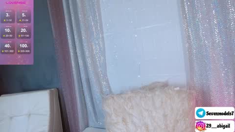 ice_y_abigail online show from 10, 12, 2024