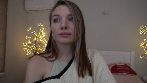 Danielle online show from 3, 2, 2025