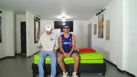 THOMAS AND DAMIAND online show from 23, 11, 2025