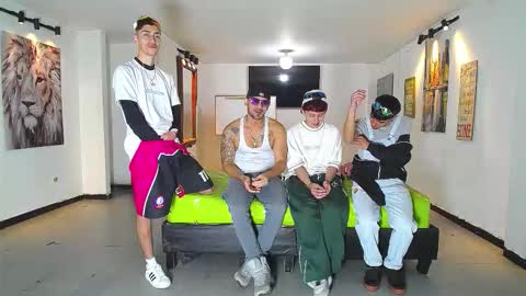 THOMAS AND DAMIAND online show from 29, 11, 2025