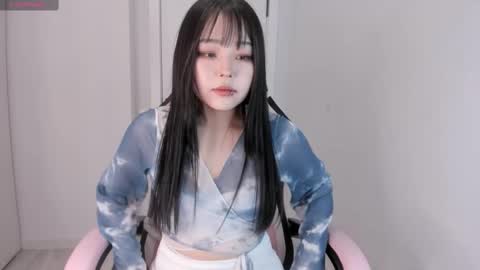 Hitomi   online show from 12, 2, 2025