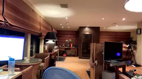 icuras online show from 13, 2, 2026