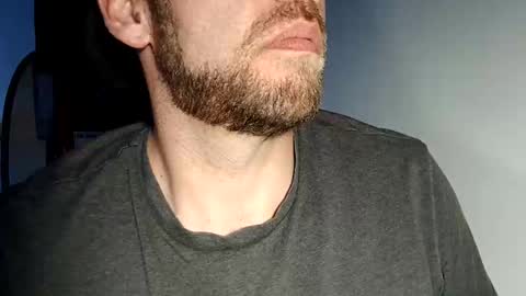 icyfucktoy online show from 3, 11, 2025