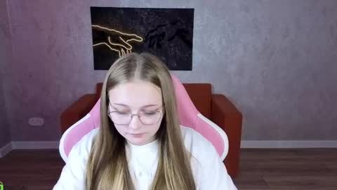 Snapshot of idarowe chatting on 5, 6, 2026 IdaRowe online show from 5, 6, 2026