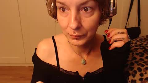 Ifk Donkeys online show from 20, 10, 2025