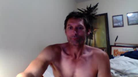 Snapshot of ifoundthegspot chatting on 4, 8, 2026 Darthmark420 online show from 4, 8, 2026