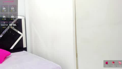 Isabella online show from 10, 11, 2025