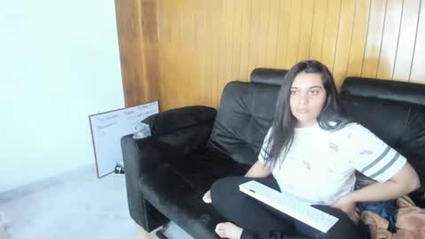 valentina online show from 10, 3, 2025