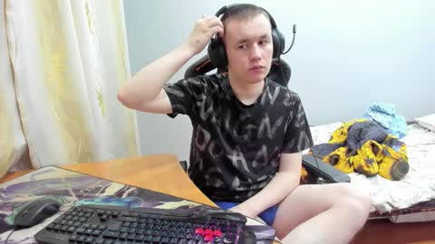 iliaskris online show from 8, 10, 2025