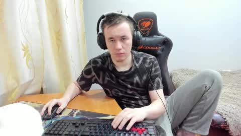 iliaskris online show from 8, 11, 2025