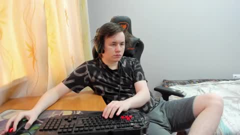 iliaskris online show from 18, 4, 2026