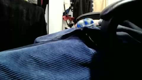 iliketofuck1975 online show from 1, 12, 2025