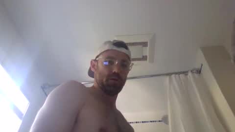 Snapshot of ilikeyou5847 chatting on 3, 10, 2025 ilikeyou5847 online show from 3, 10, 2025