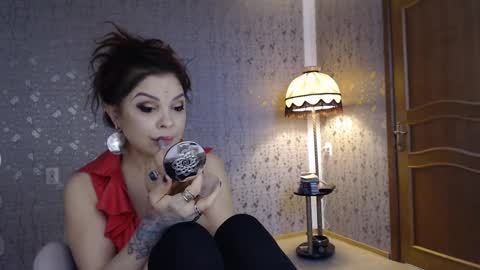 Adelia online show from 12, 3, 2025