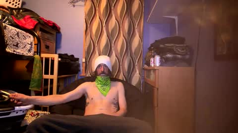 Snapshot of illmill33731 chatting on 6, 4, 2026 Illmill online show from 6, 4, 2026