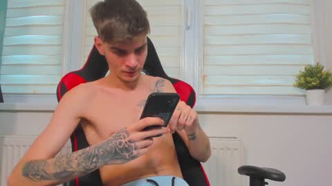 Snapshot of illusions888 chatting on 13, 12, 2024 D-Illusion online show from 13, 12, 2024