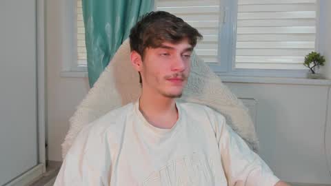 Snapshot of illusions888 chatting on 7, 2, 2025 D-Illusion online show from 7, 2, 2025