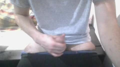 Snapshot of ilovebigass04 chatting on 21, 10, 2025 yunstud online show from 21, 10, 2025