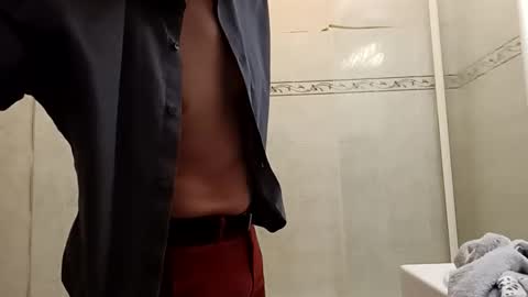 ilovecuteguy79 online show from 30, 3, 2026