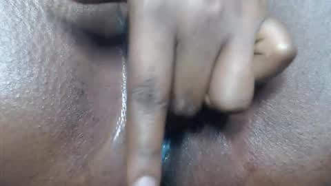 Sandrah online show from 11, 11, 2025