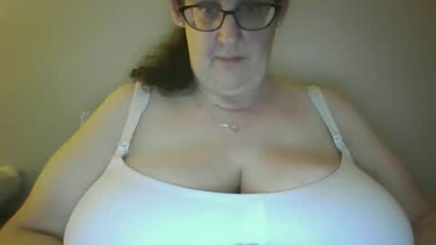 Barbie online show from 15, 4, 2026