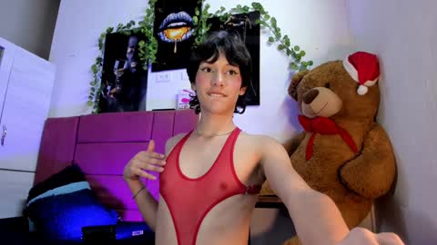 Snapshot of im_crisvega88 chatting on 3, 1, 2025 criss online show from 3, 1, 2025