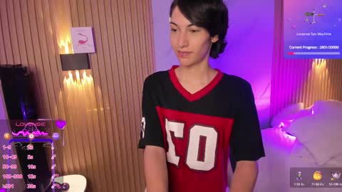 Snapshot of im_crisvega88 chatting on 7, 3, 2025 criss online show from 7, 3, 2025
