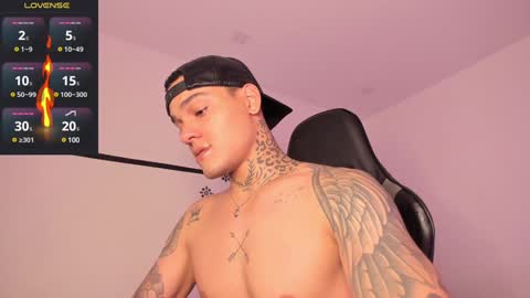 im_dominike online show from 16, 12, 2024