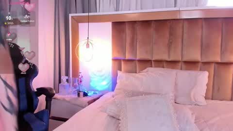 Anna  online show from 14, 12, 2024