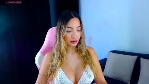 Snapshot of im_grecia chatting on 6, 5, 2026 Grecia online show from 6, 5, 2026