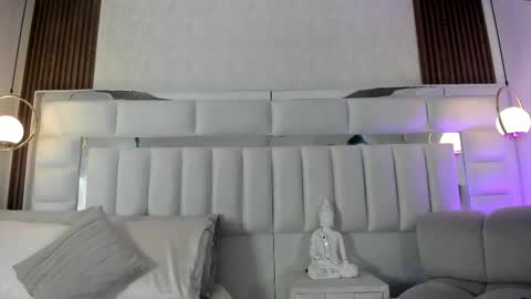 Kazumi online show from 4, 12, 2025