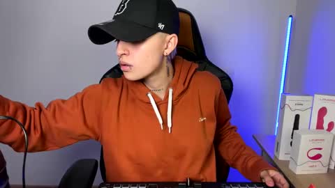 Laia online show from 28, 1, 2025