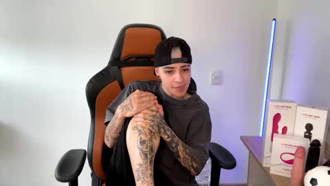 Laia online show from 1, 2, 2025