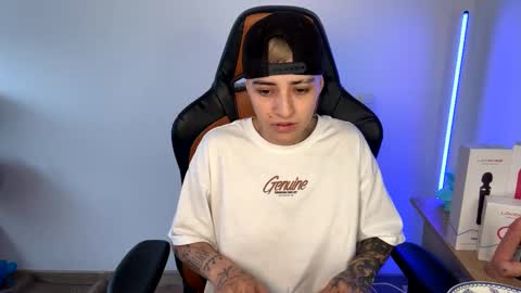 Laia online show from 12, 2, 2025