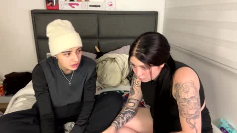 Laia online show from 21, 2, 2025