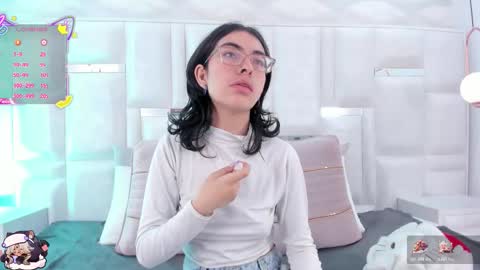 Moly  online show from 23, 11, 2025