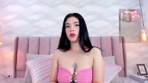 Snapshot of im_nika_ chatting on 6, 1, 2025 Nika online show from 6, 1, 2025