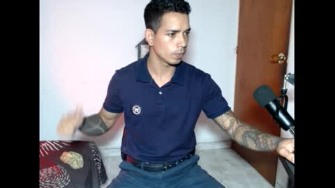 im_taylor24 online show from 19, 11, 2025