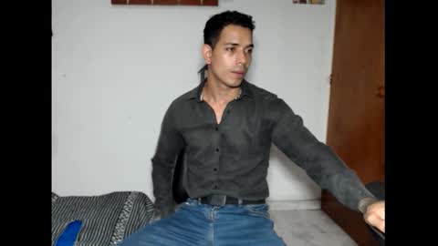 im_taylor24 online show from 23, 11, 2025