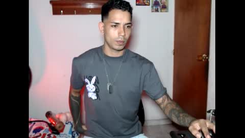 im_taylor24 online show from 26, 11, 2025