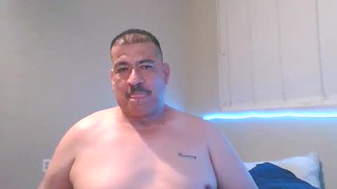 Snapshot of imbackmandosuknw chatting on 10, 11, 2025 imbackmandosuknw online show from 10, 11, 2025