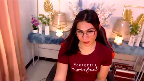 Ashley online show from 20, 2, 2025