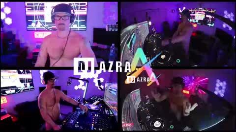 Snapshot of imdjazra chatting on 12, 2, 2025 DJ Azra online show from 12, 2, 2025