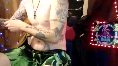 Snapshot of imglorious1 chatting on 13, 2, 2025 JJ online show from 13, 2, 2025