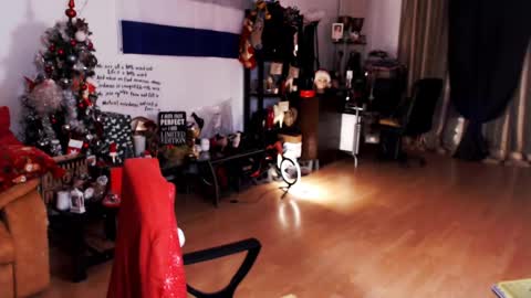 Empress online show from 2, 2, 2025