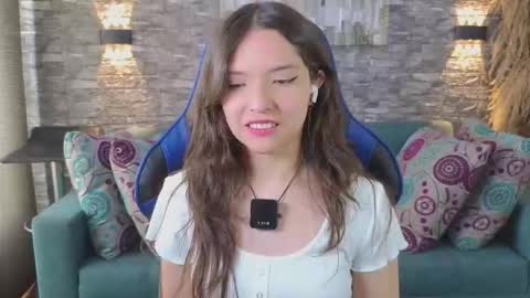 Karen  online show from 24, 9, 2025